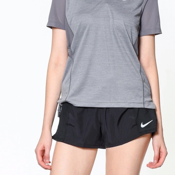 Nike Women's Black Dry Crew Running Shorts - Picture 2 of 6